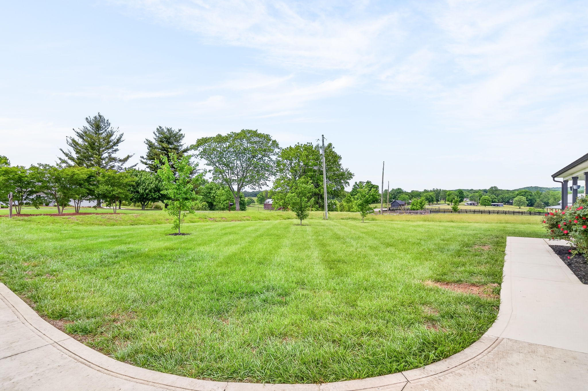 6810 Cherry Creek Road Cookeville, TN 38506 - Photo 30 of 35 a view of a golf course with a lake