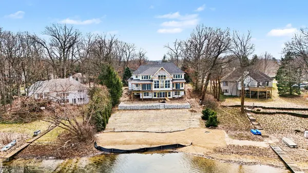 $2,500,000 | 7273 Orlin Court Northeast, Rockford, MI 49341