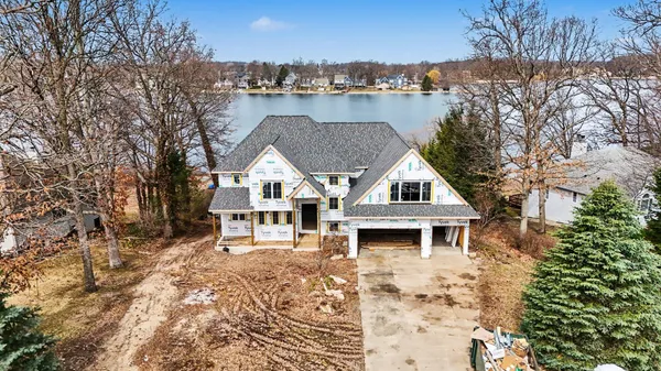 $2,500,000 | 7273 Orlin Court Northeast, Rockford, MI 49341