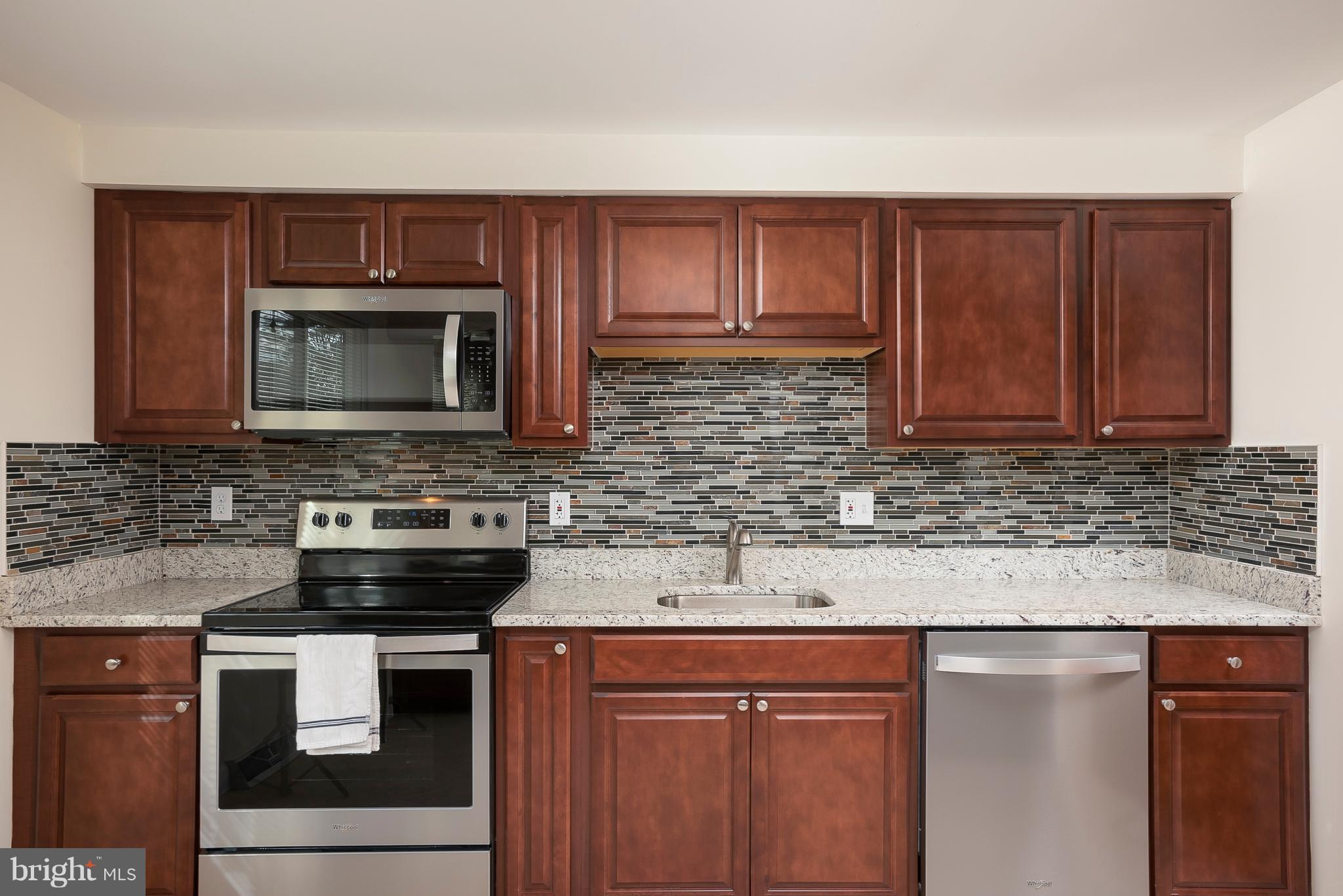 4986 Eliots Oak Road Columbia, MD 21044 - Photo 9 of 27