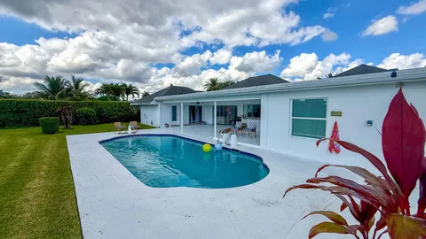 $1,149,000 | 10124 Seagrape Way, Palm Beach Gardens, FL 33418