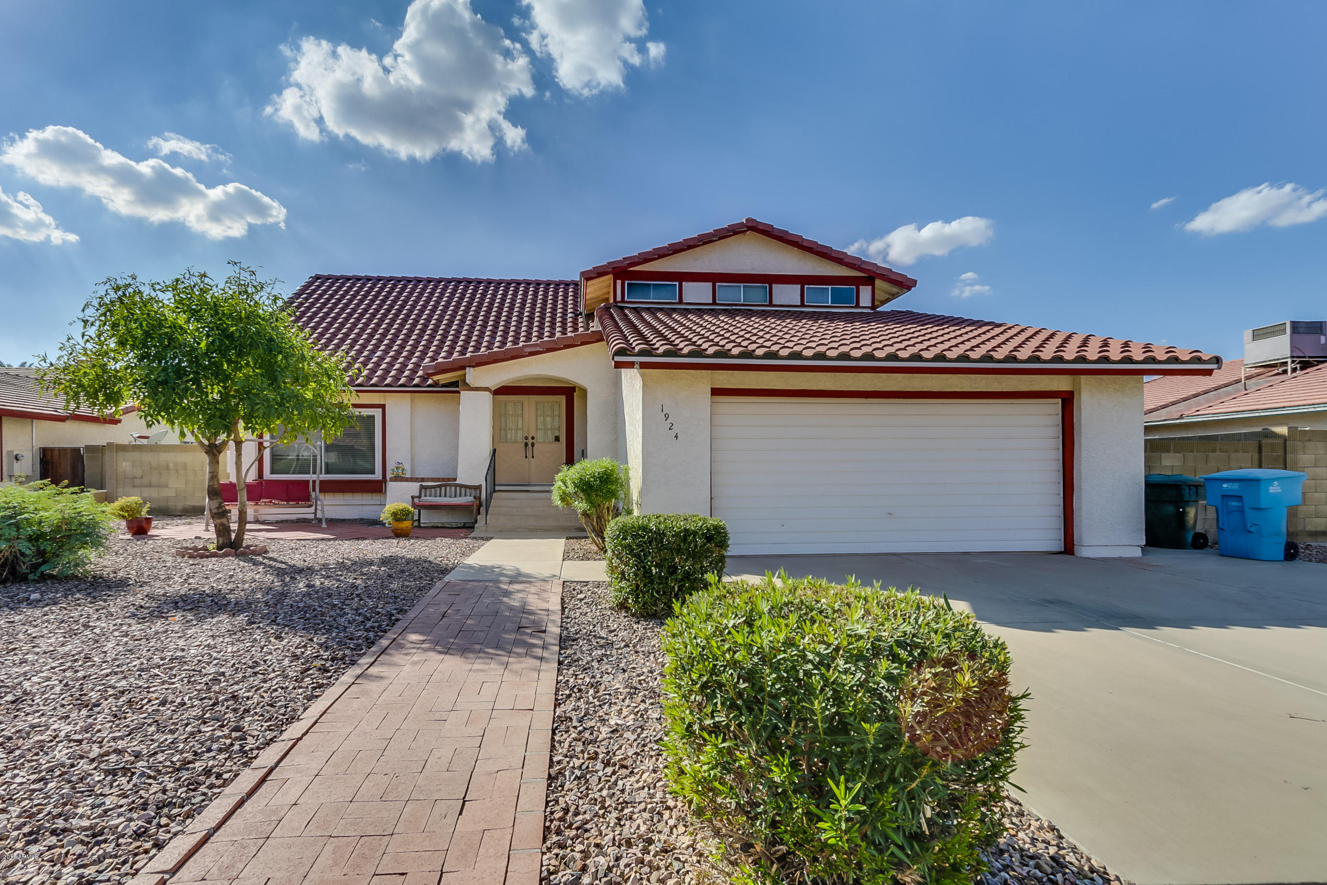 1924 East Redfield Road Phoenix, AZ 85022 - Photo 1 of 55 Redfield-02
