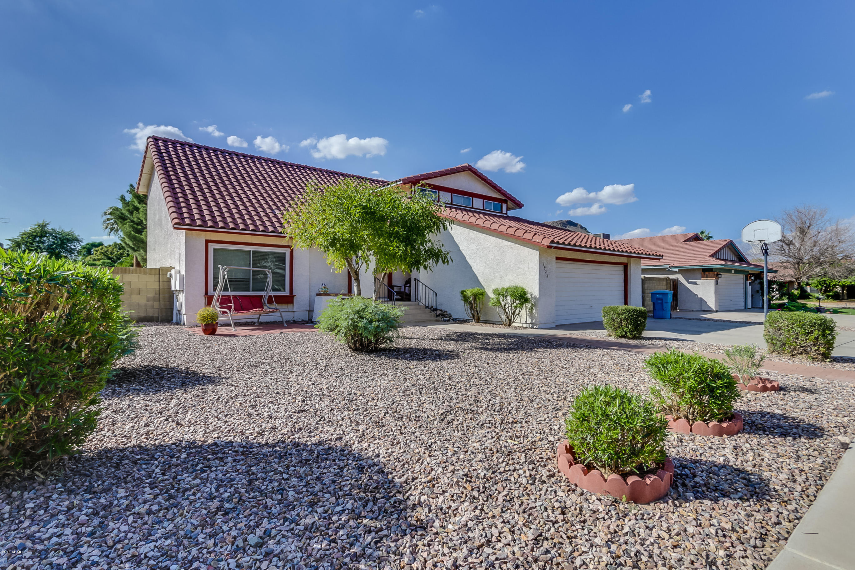 1924 East Redfield Road Phoenix, AZ 85022 - Photo 2 of 55 Redfield-01