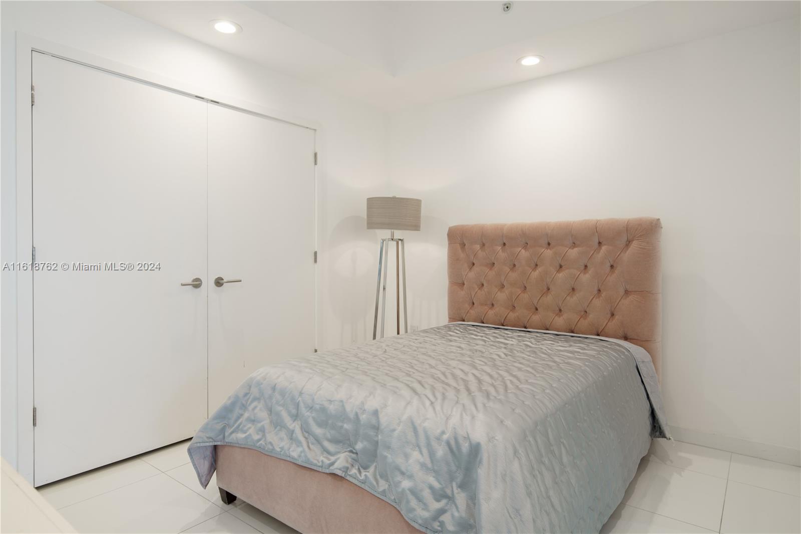 851 Northeast 1st Avenue, Unit 4406 Miami, FL 33132 - Photo 26 of 42