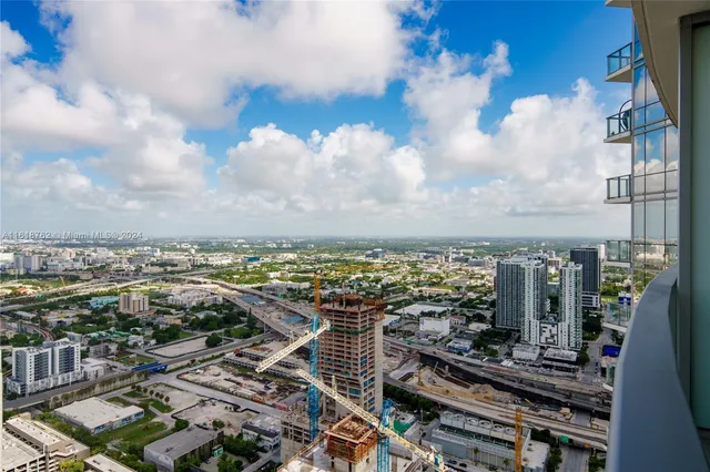 $798,888 | 851 Northeast 1st Avenue, Unit 4406, Miami, FL 33132