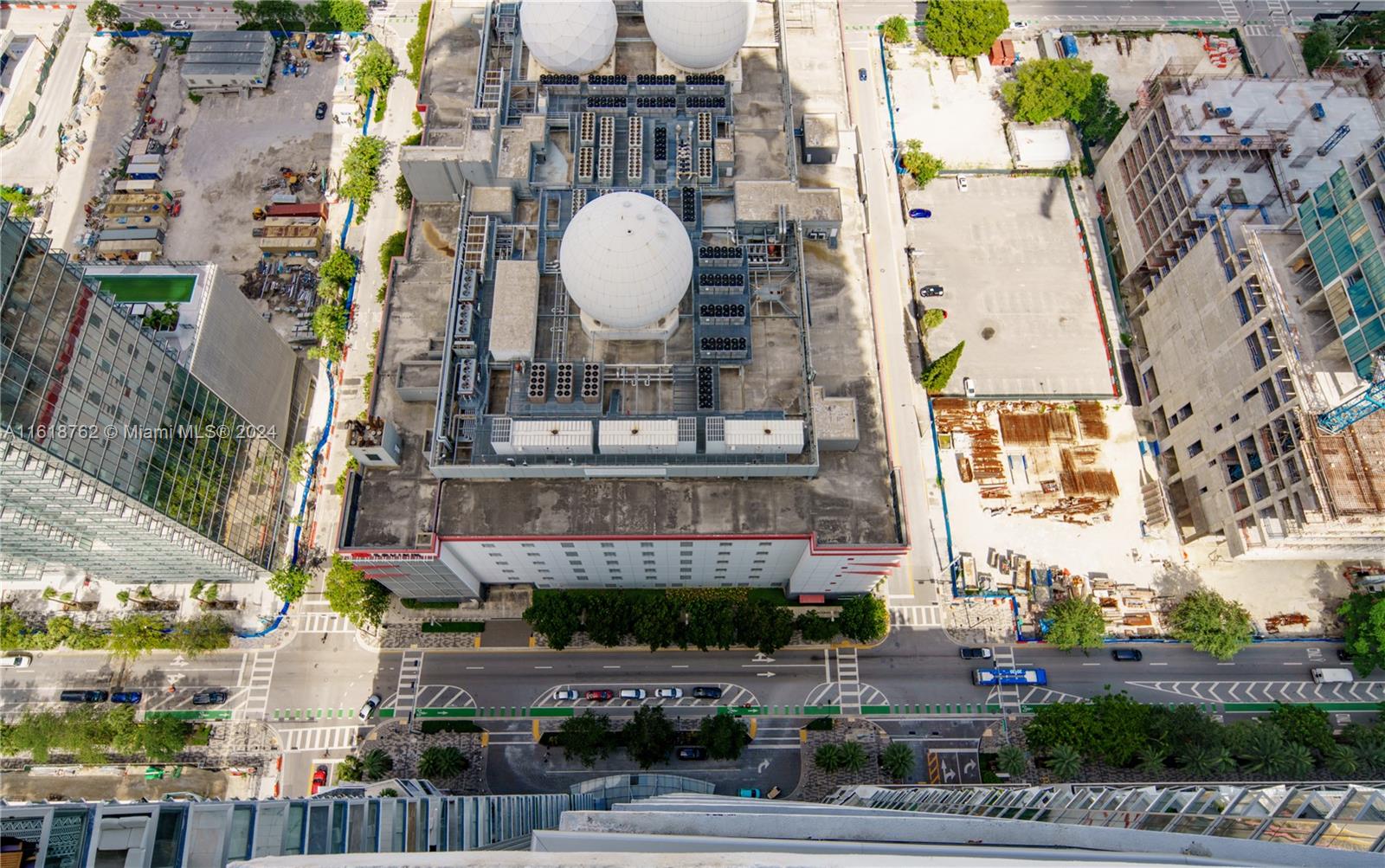 851 Northeast 1st Avenue, Unit 4406 Miami, FL 33132 - Photo 8 of 42