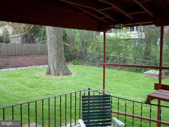 506 Fairmont Road Havertown, PA 19083 - Photo 20 of 20 View in Back