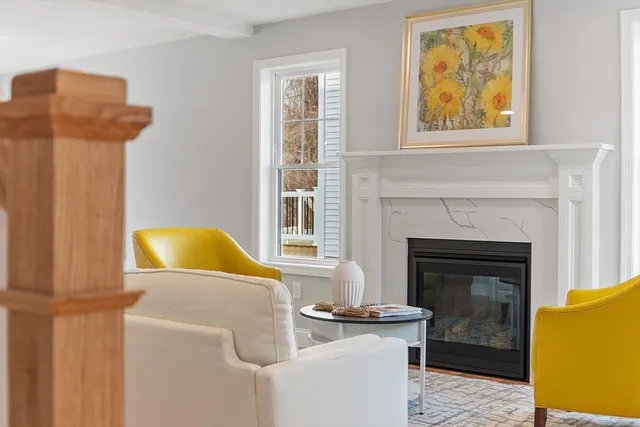 $519,000 | 711 Massachusetts Avenue, Unit 2, Lunenburg, MA 01462