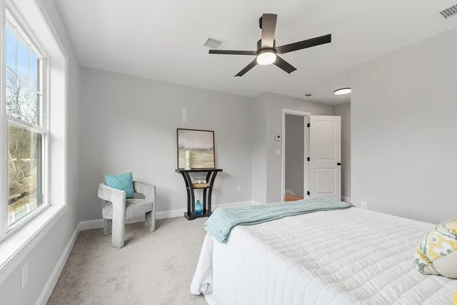 $519,000 | 711 Massachusetts Avenue, Unit 2, Lunenburg, MA 01462