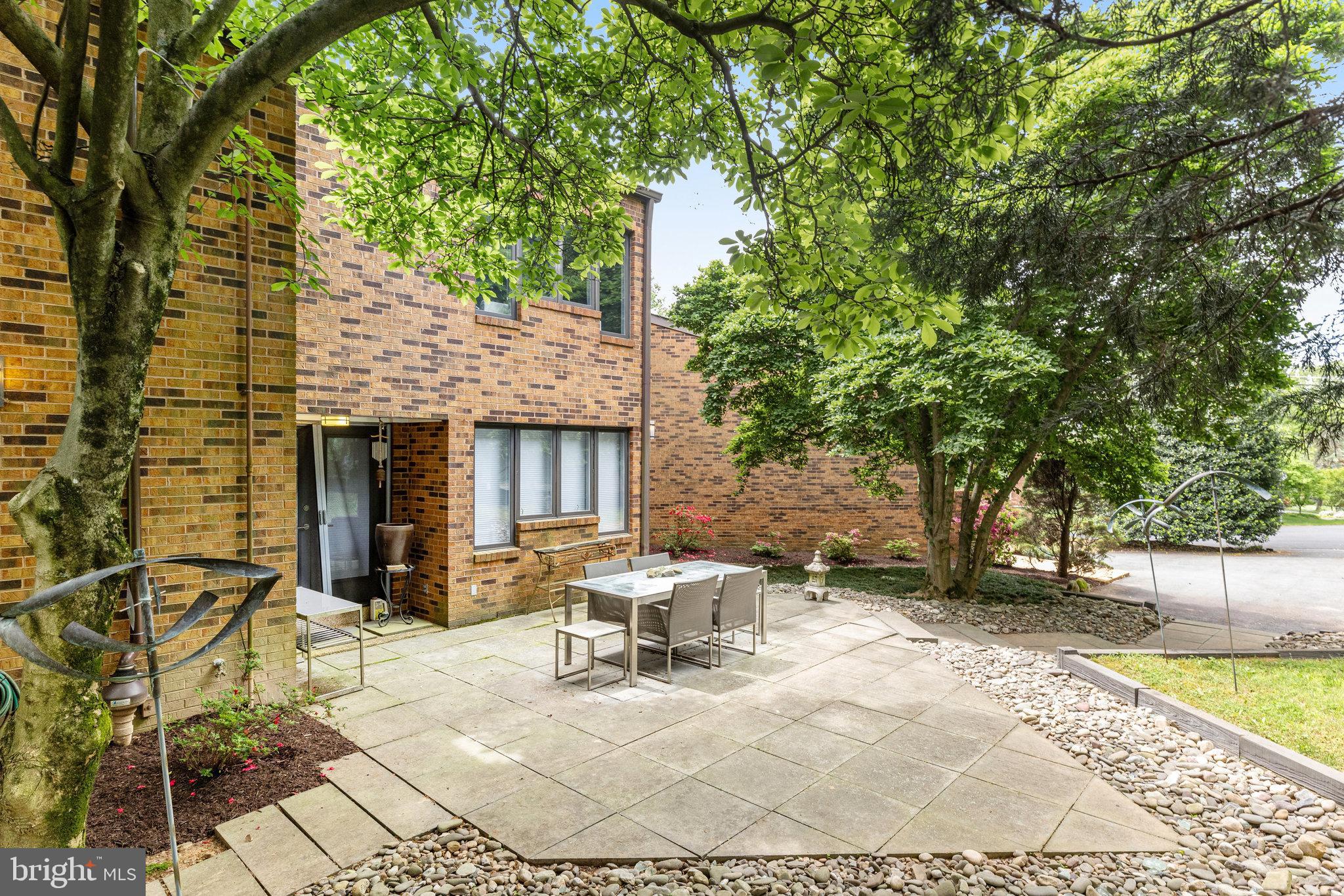 1355 Windy Hill Road McLean, VA 22102 - Photo 38 of 63