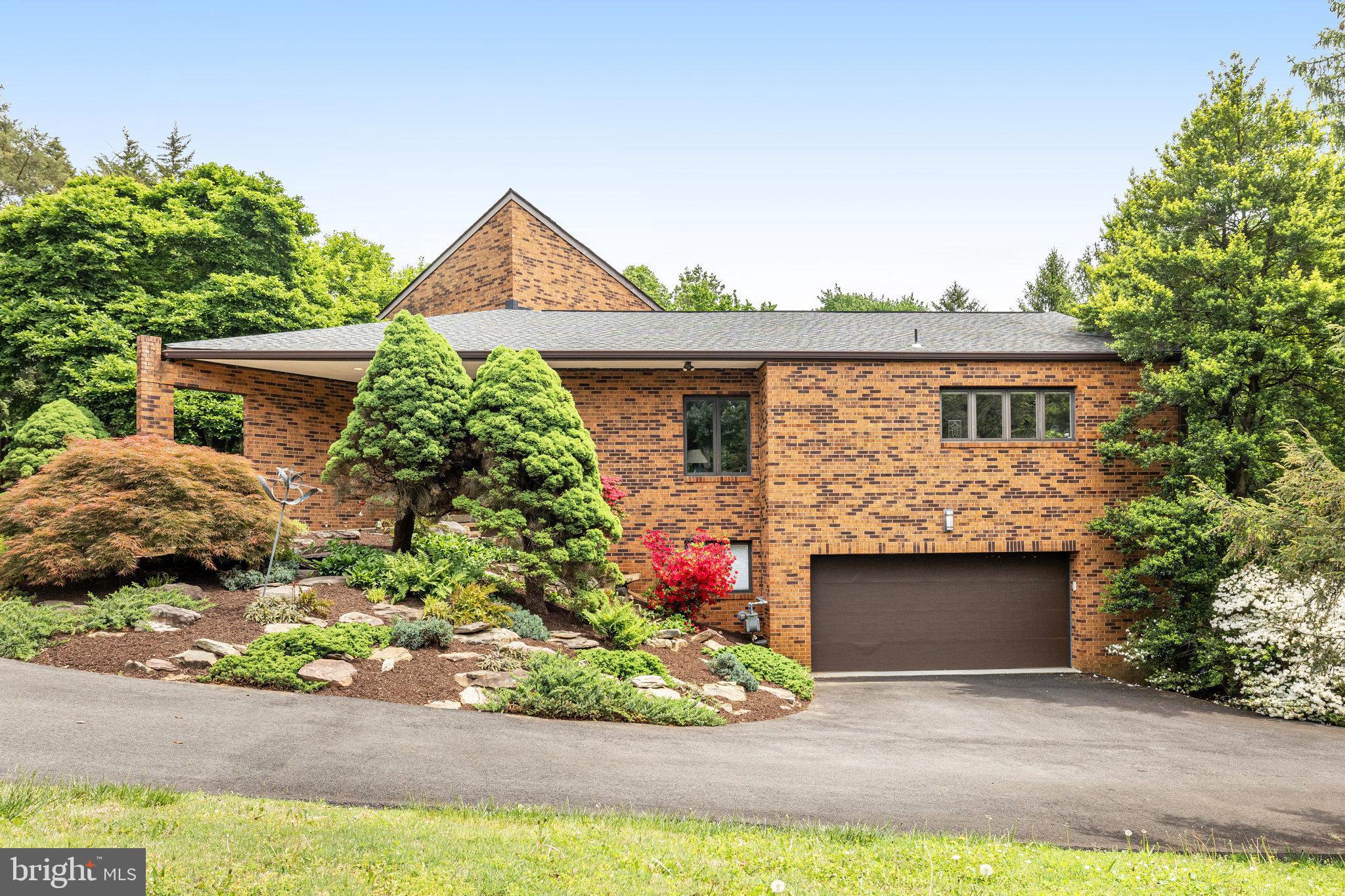 1355 Windy Hill Road McLean, VA 22102 - Photo 7 of 63