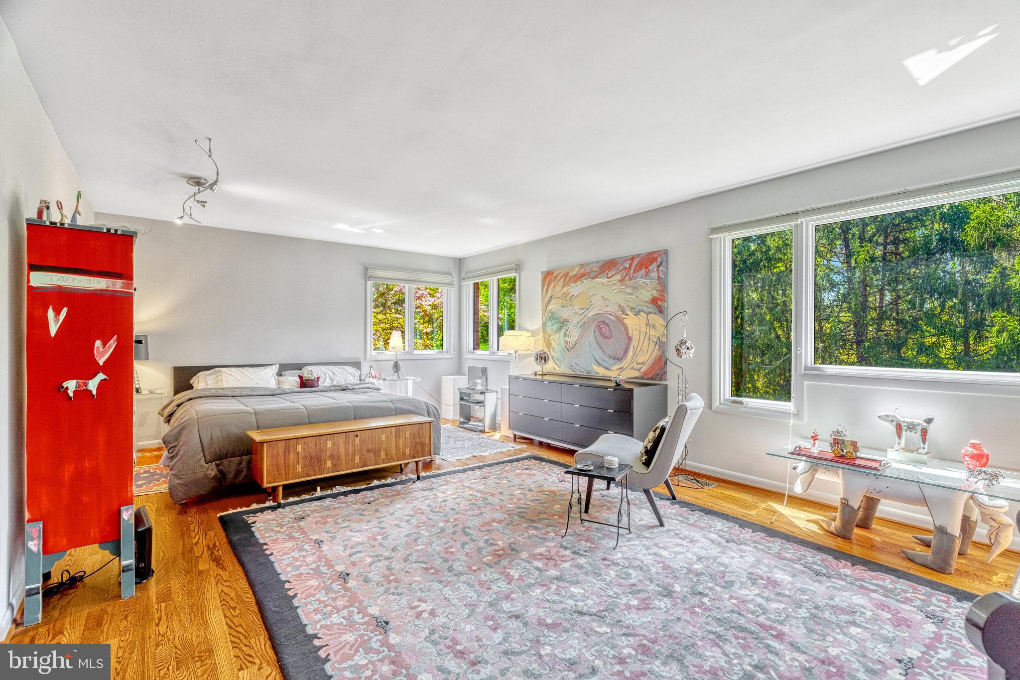 1355 Windy Hill Road McLean, VA 22102 - Photo 8 of 63