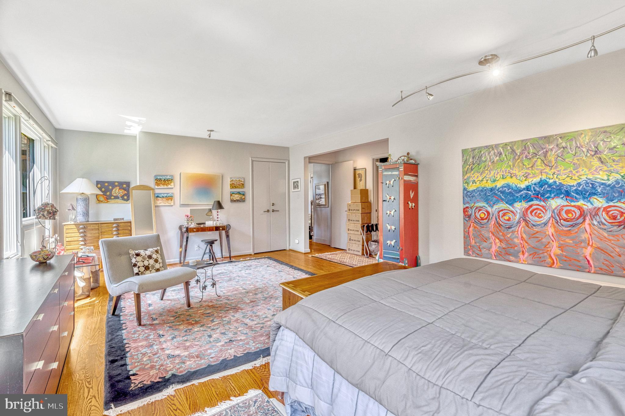 1355 Windy Hill Road McLean, VA 22102 - Photo 10 of 63