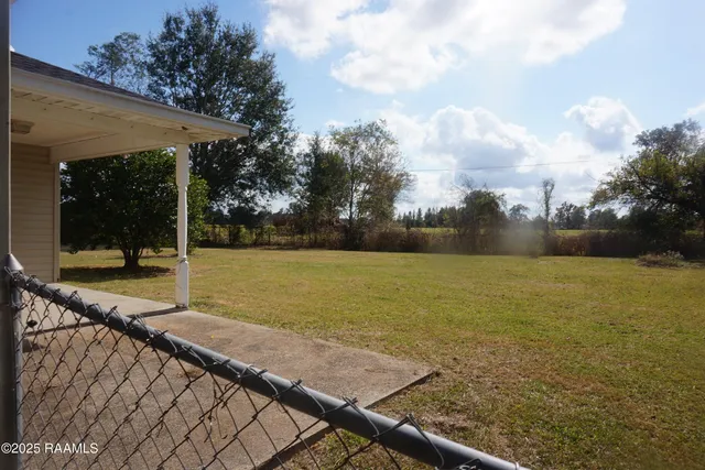 $99,900 | 238 Ave Of The Acadians, Opelousas, LA 70570