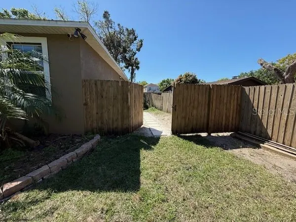 $1,500 | 6609 Myrna Drive, Tampa, FL 33619