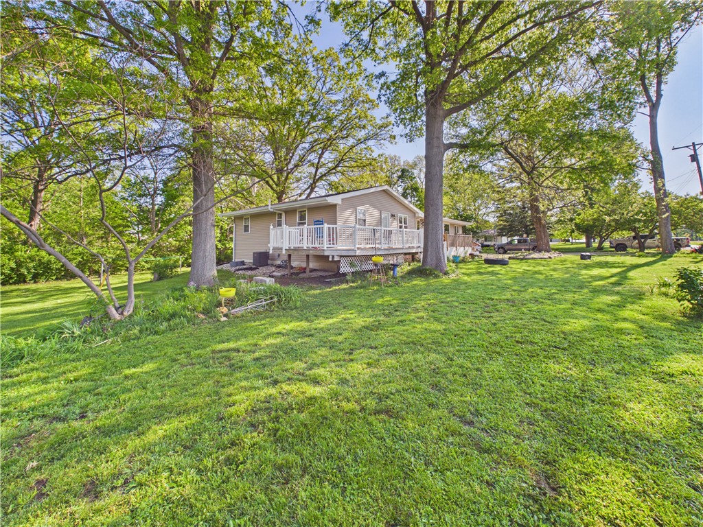 17 South Henson Road Villa Grove, IL 61956 - Photo 23 of 28