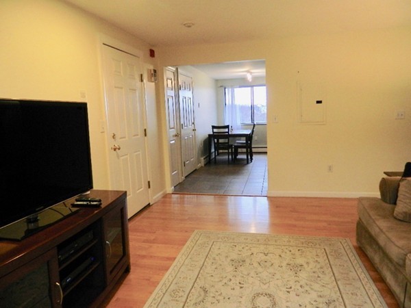 1 Laurent Road, Unit 5 Salem, MA 01970 - Photo 10 of 21 Gallery Image 10