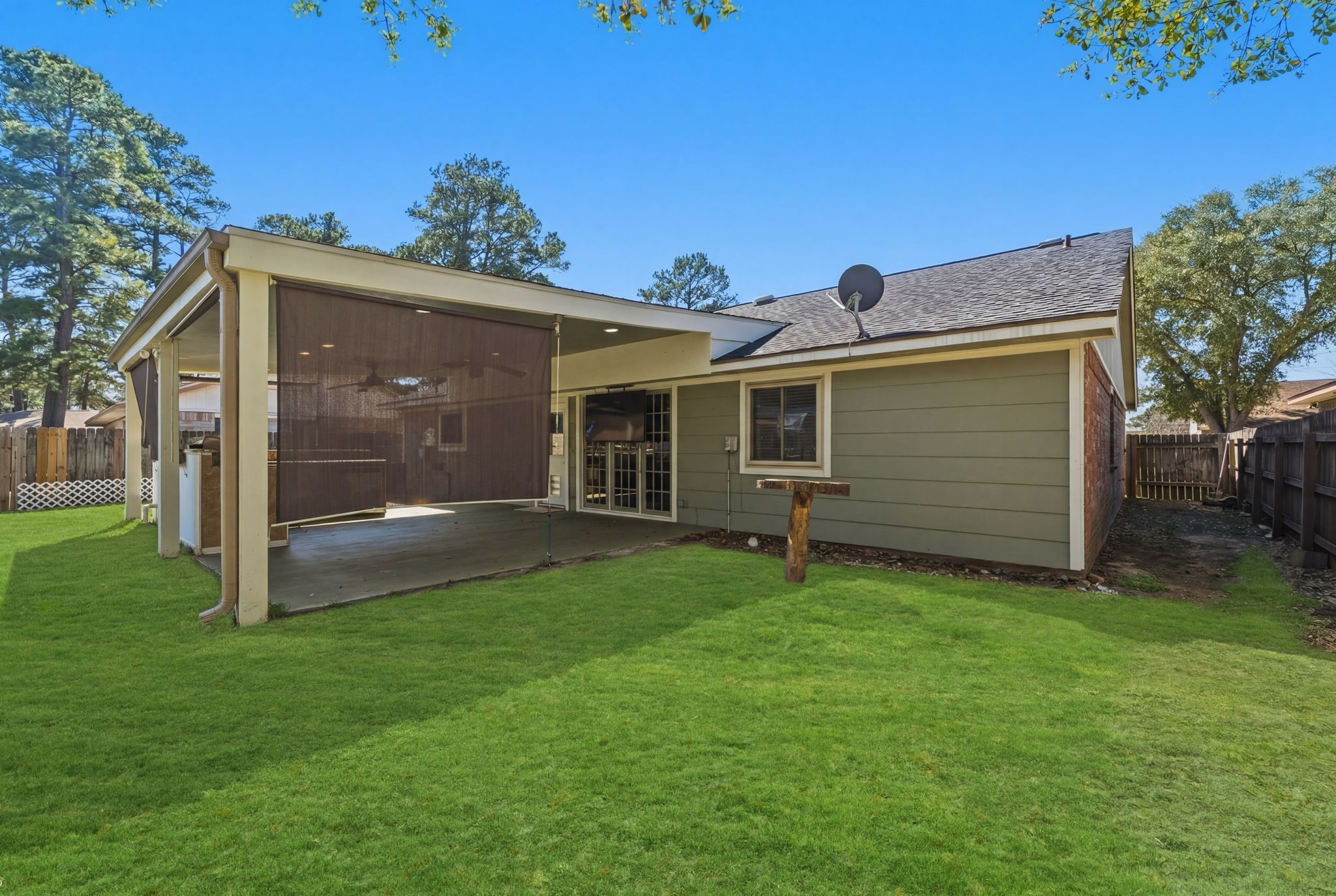 21514 Slippery Creek Lane Spring, TX 77388 - Photo 23 of 27 Covered Kitchen Area