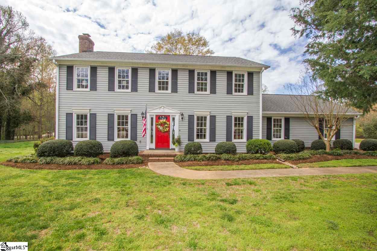 105 Buckingham Road Easley, SC 29640 - Photo 1 of 36 Gallery Image 1