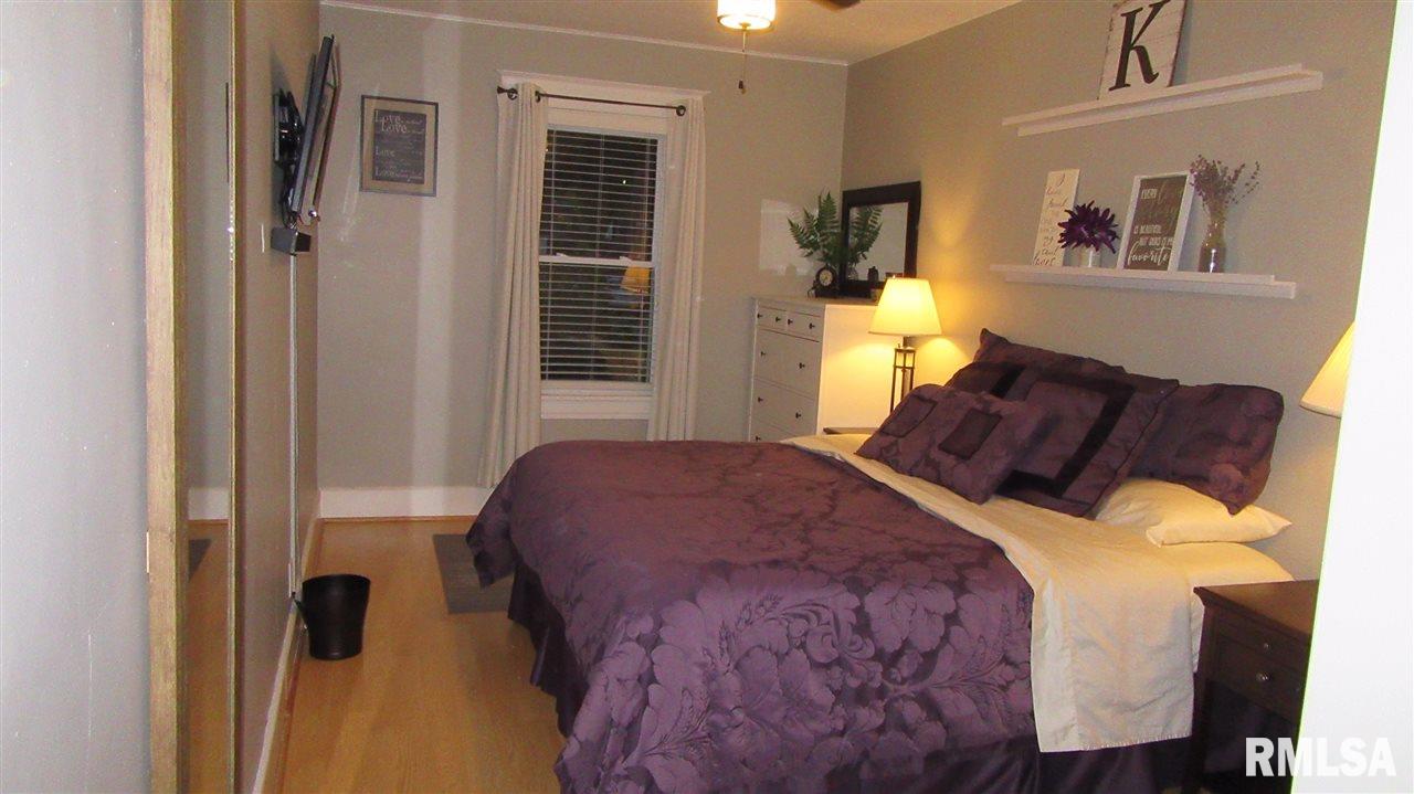1513 West Governor Street Springfield, IL 62704 - Photo 14 of 31 Gallery Image 14