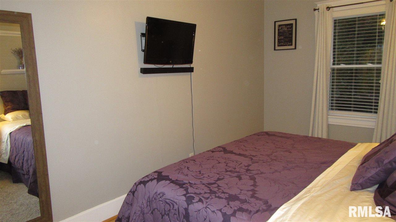 1513 West Governor Street Springfield, IL 62704 - Photo 15 of 31 Gallery Image 15