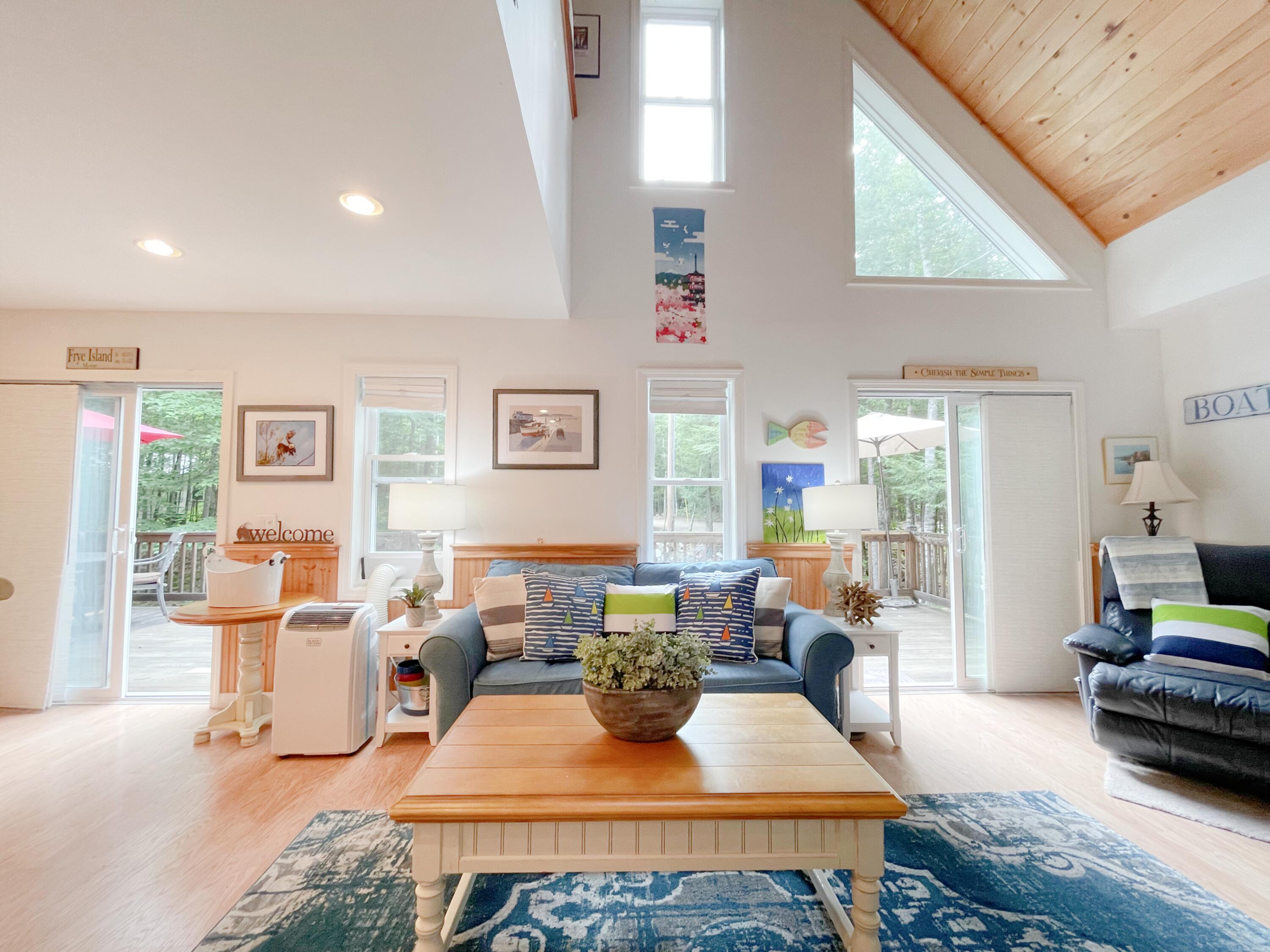 9 Juniper Circle Standish, ME 04084 - Photo 13 of 29 Living Room1