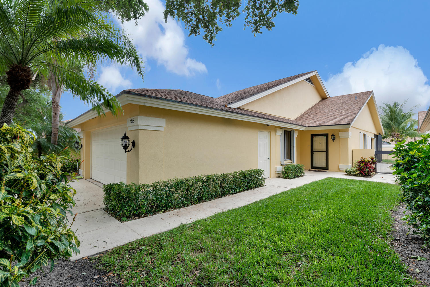 196 Cape Pointe Cir Jupiter FL-large-014