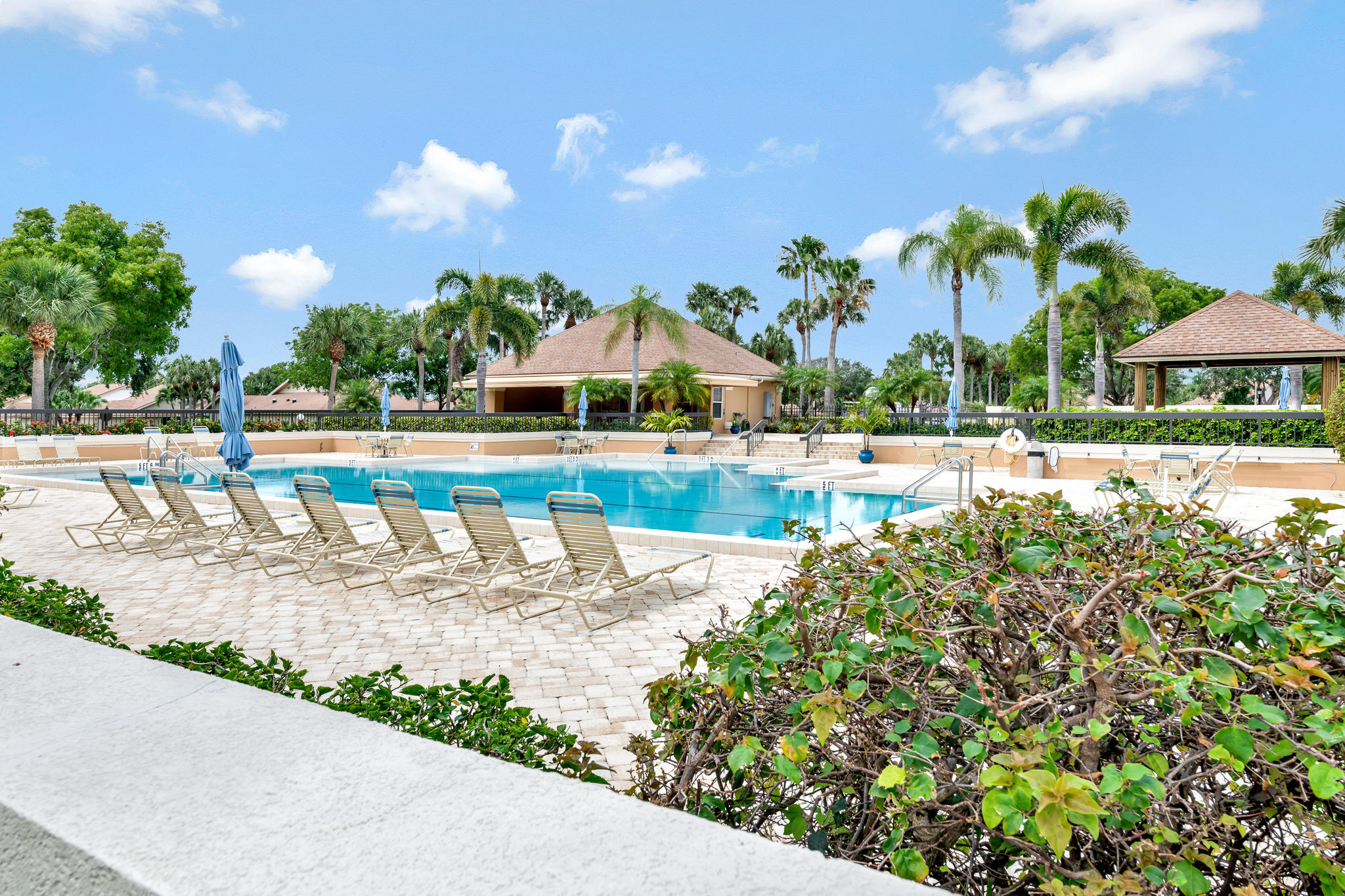 196 Cape Pointe Circle Jupiter, FL 33477 - Photo 23 of 32 Community space