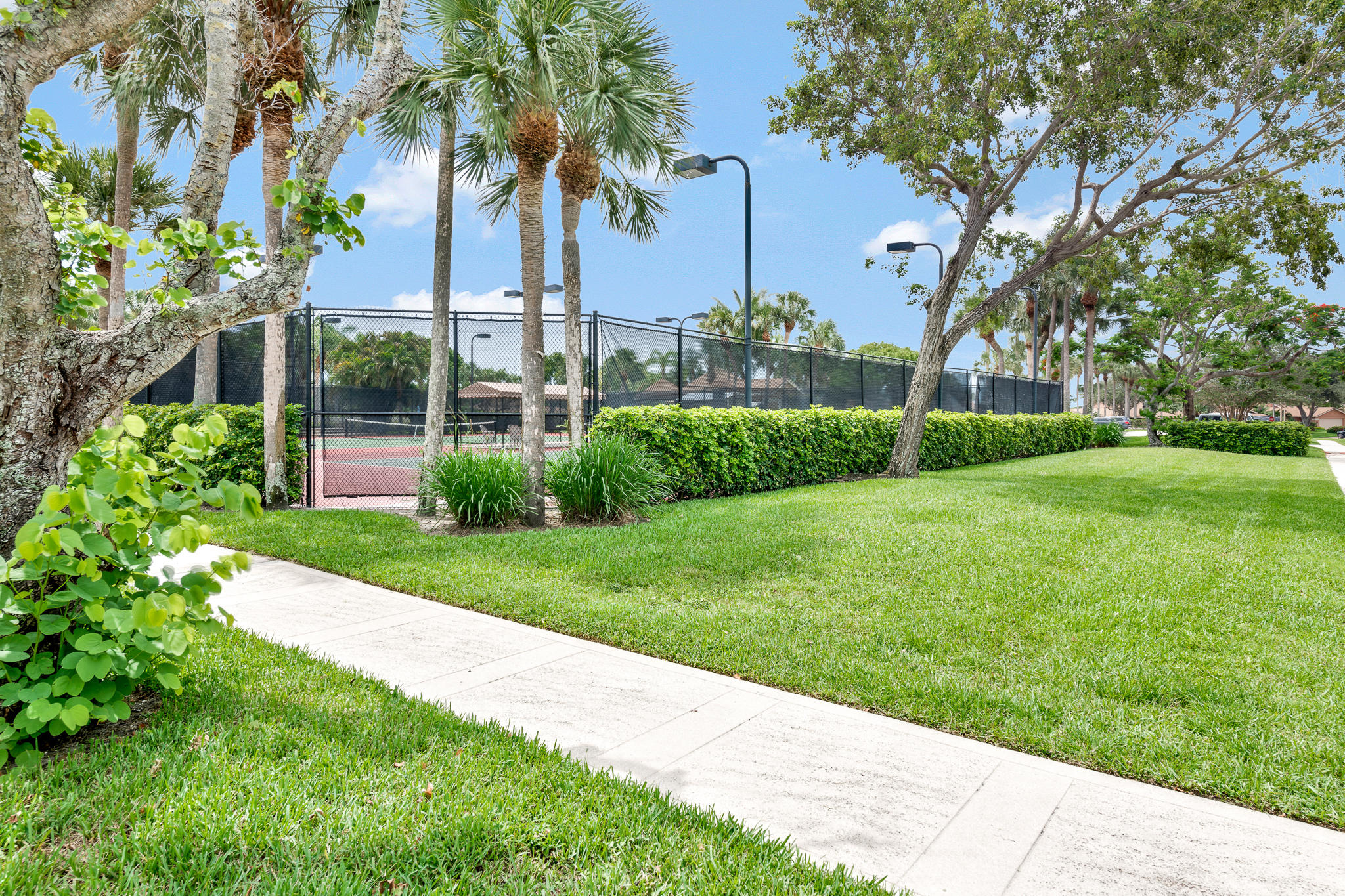 196 Cape Pointe Circle Jupiter, FL 33477 - Photo 27 of 32 Sports courts