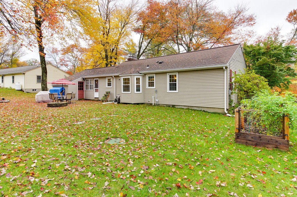 15 Chestnut Hill Road Northborough, MA 01532 - Photo 16 of 22 Gallery Image 16
