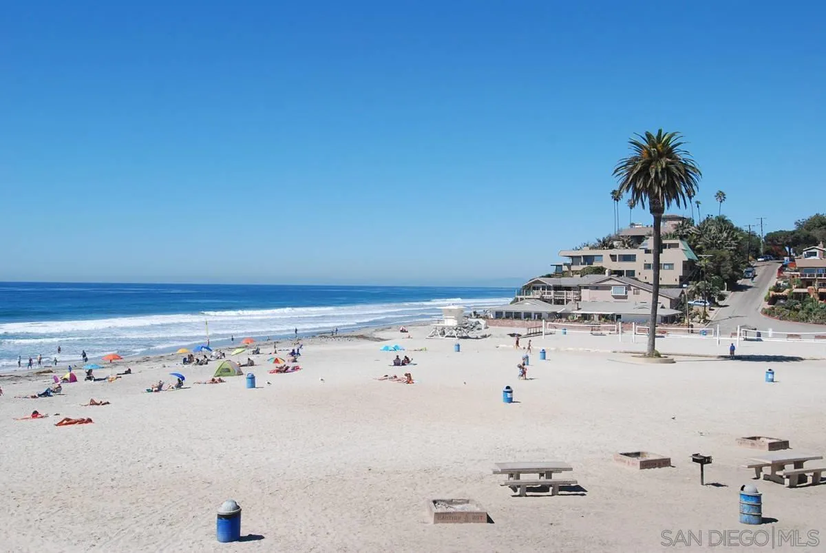 225 4th Street Encinitas, CA 92024 - Photo 36 of 37