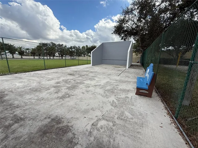 $480,000 | 9525 Southwest 148th Ave Circle North, Miami, FL 33196