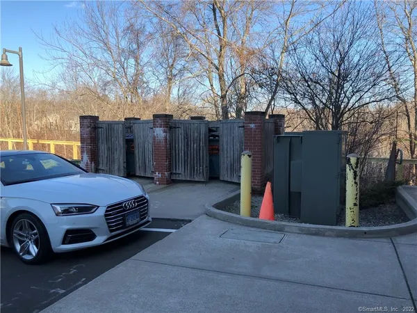 $2,250 | 22 Durham Road, Unit A2, Madison, CT 06443