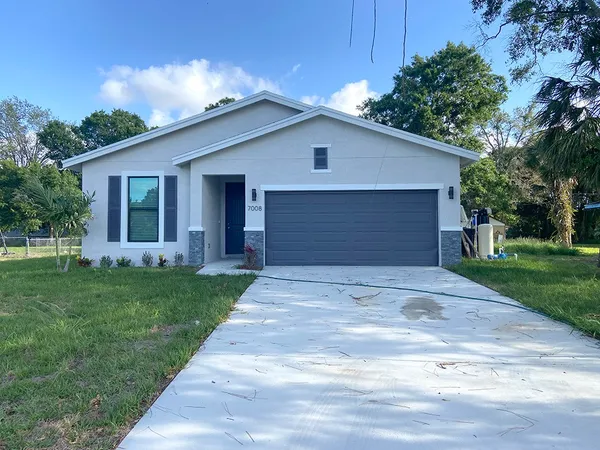 $2,500 | 7704 Pacific Avenue, Fort Pierce, FL 34951