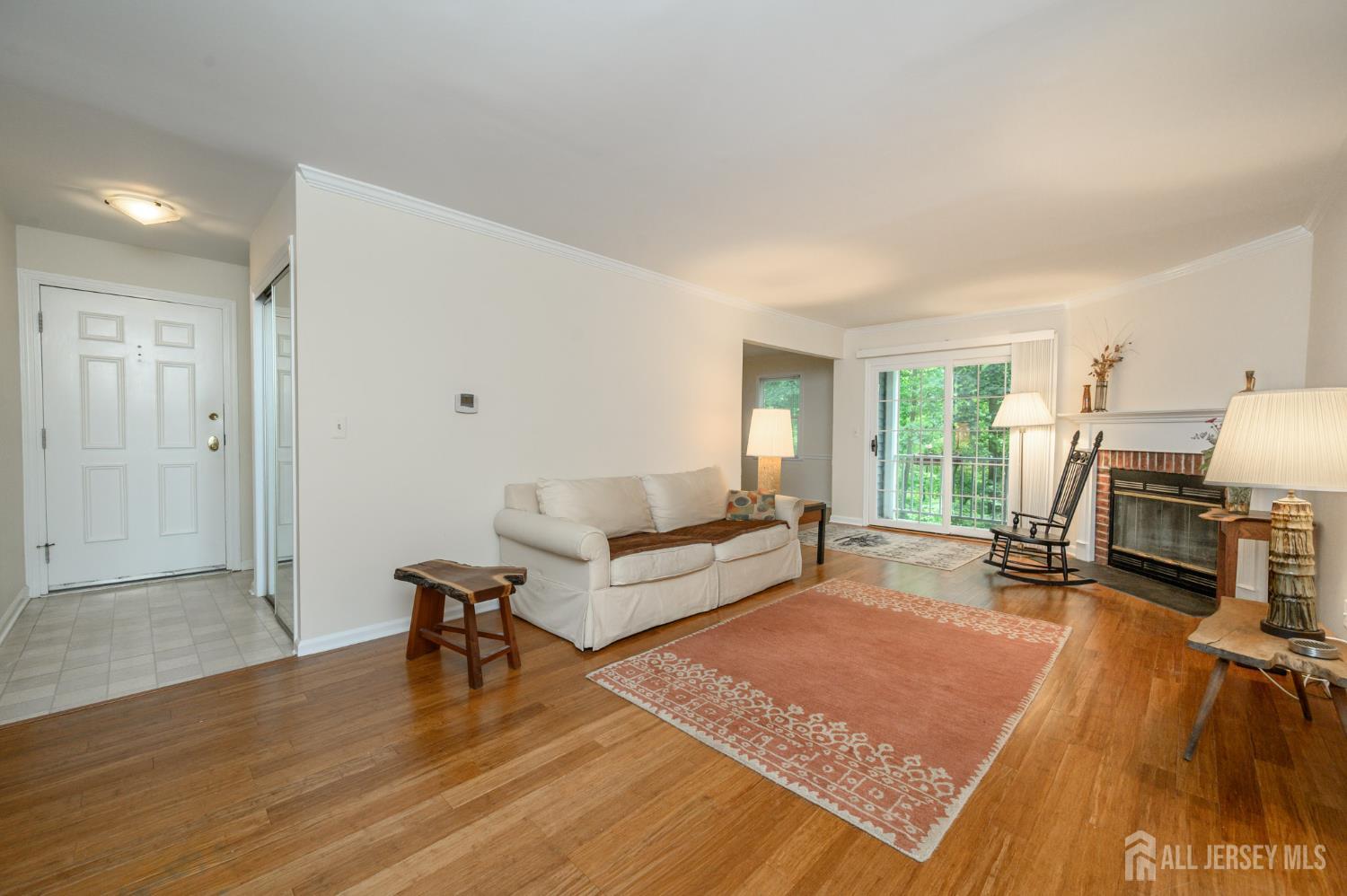 28 Countryside Drive Basking Ridge, NJ 07920 - Photo 11 of 19