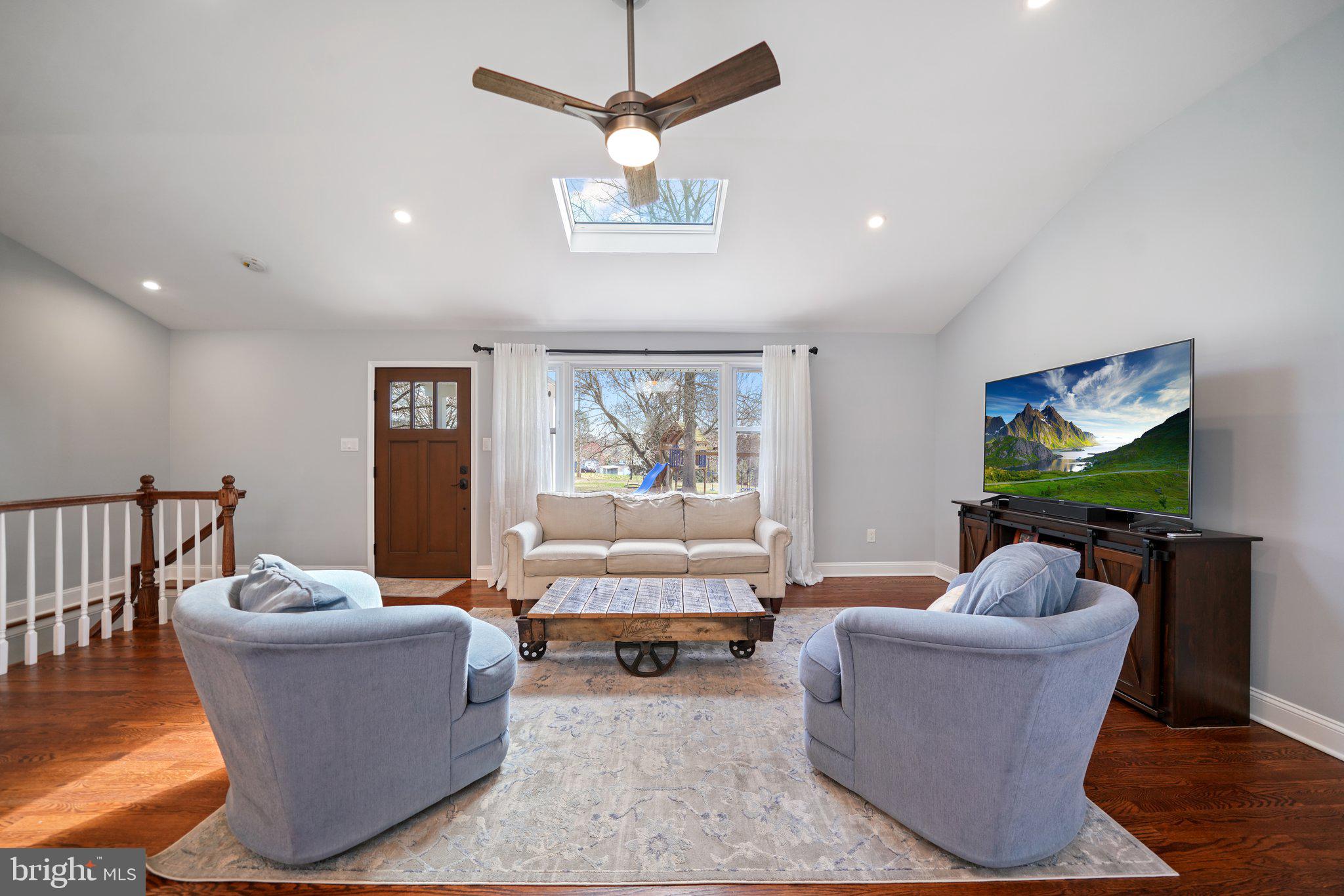 130 Cedarcroft Road Kennett Square, PA 19348 - Photo 9 of 45 Living Room