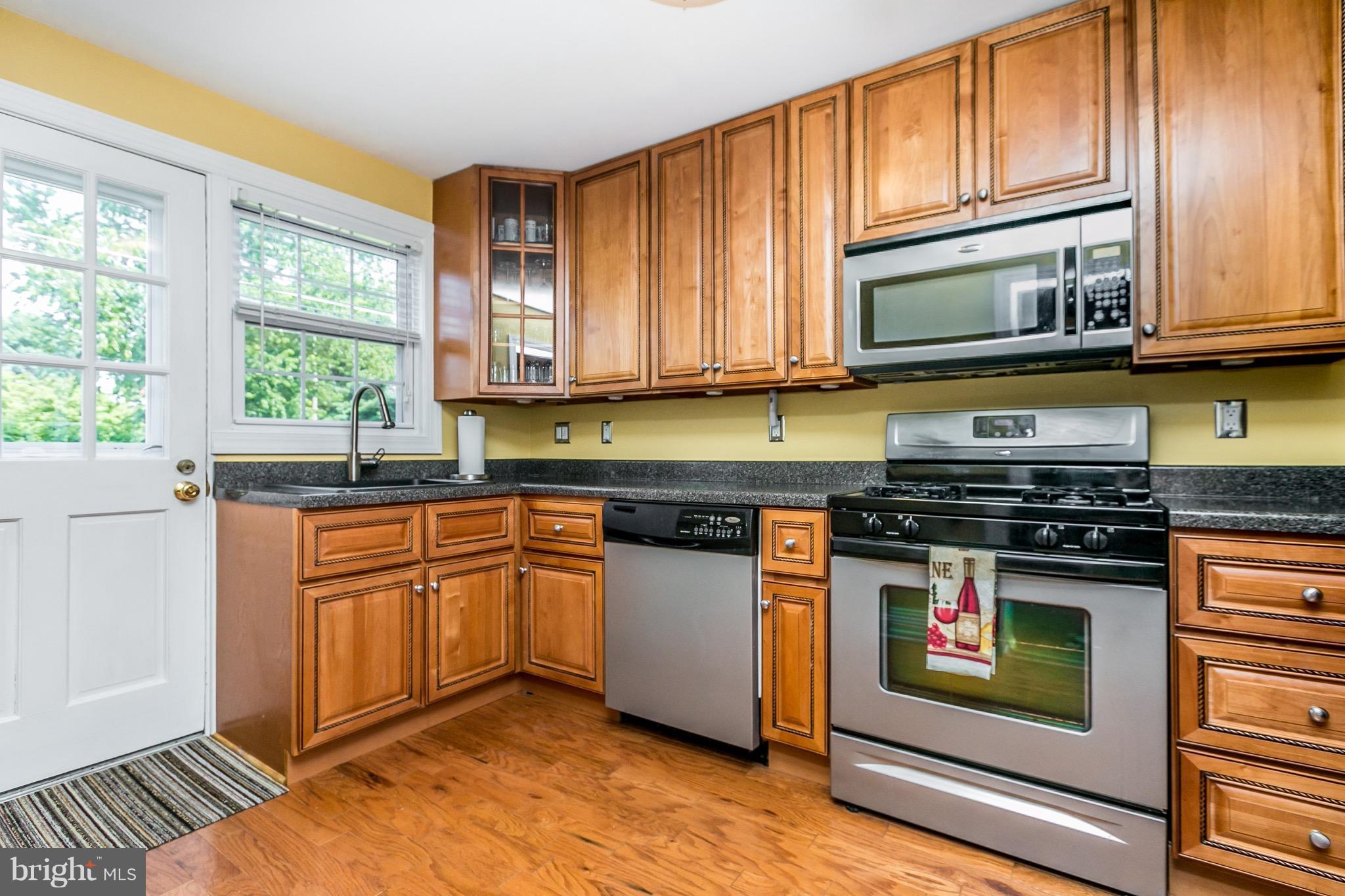 8216 Pleasant Plains Road Baltimore, MD 21286 - Photo 11 of 30 Kitchen