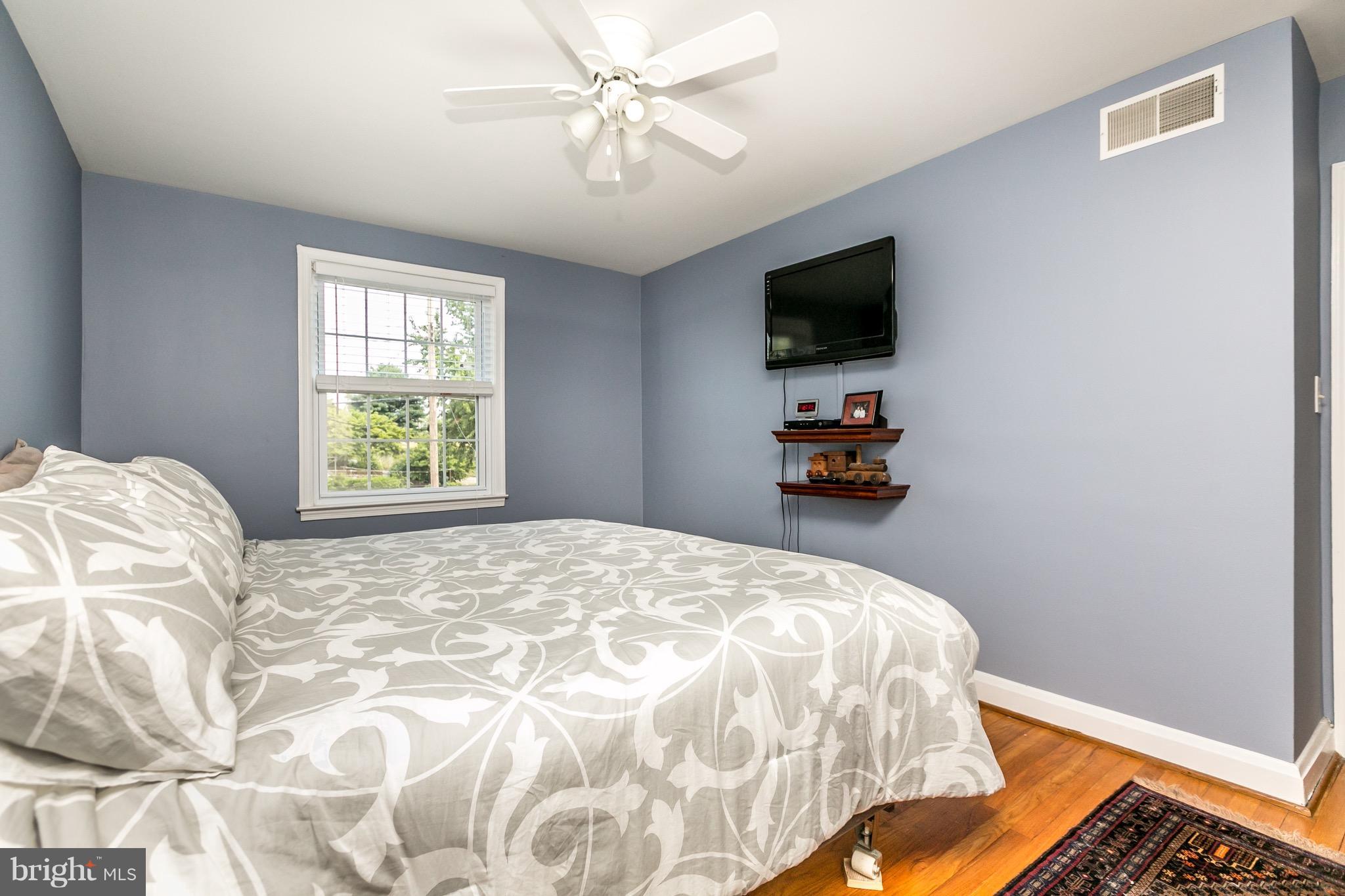8216 Pleasant Plains Road Baltimore, MD 21286 - Photo 15 of 30 Bedroom