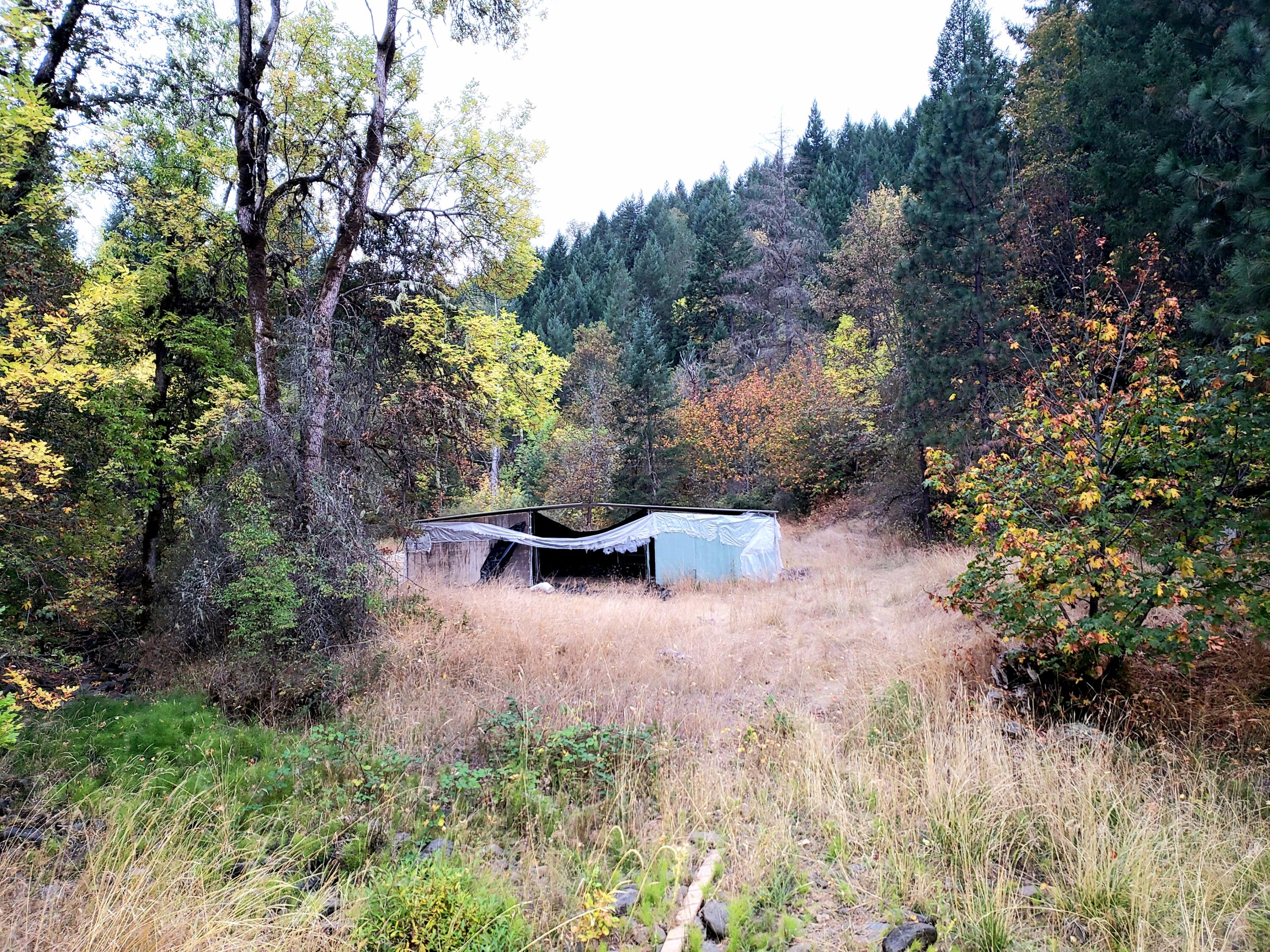 3969 Old Ferry Road Shady Cove, OR 97539 - Photo 10 of 20 20221109_055337