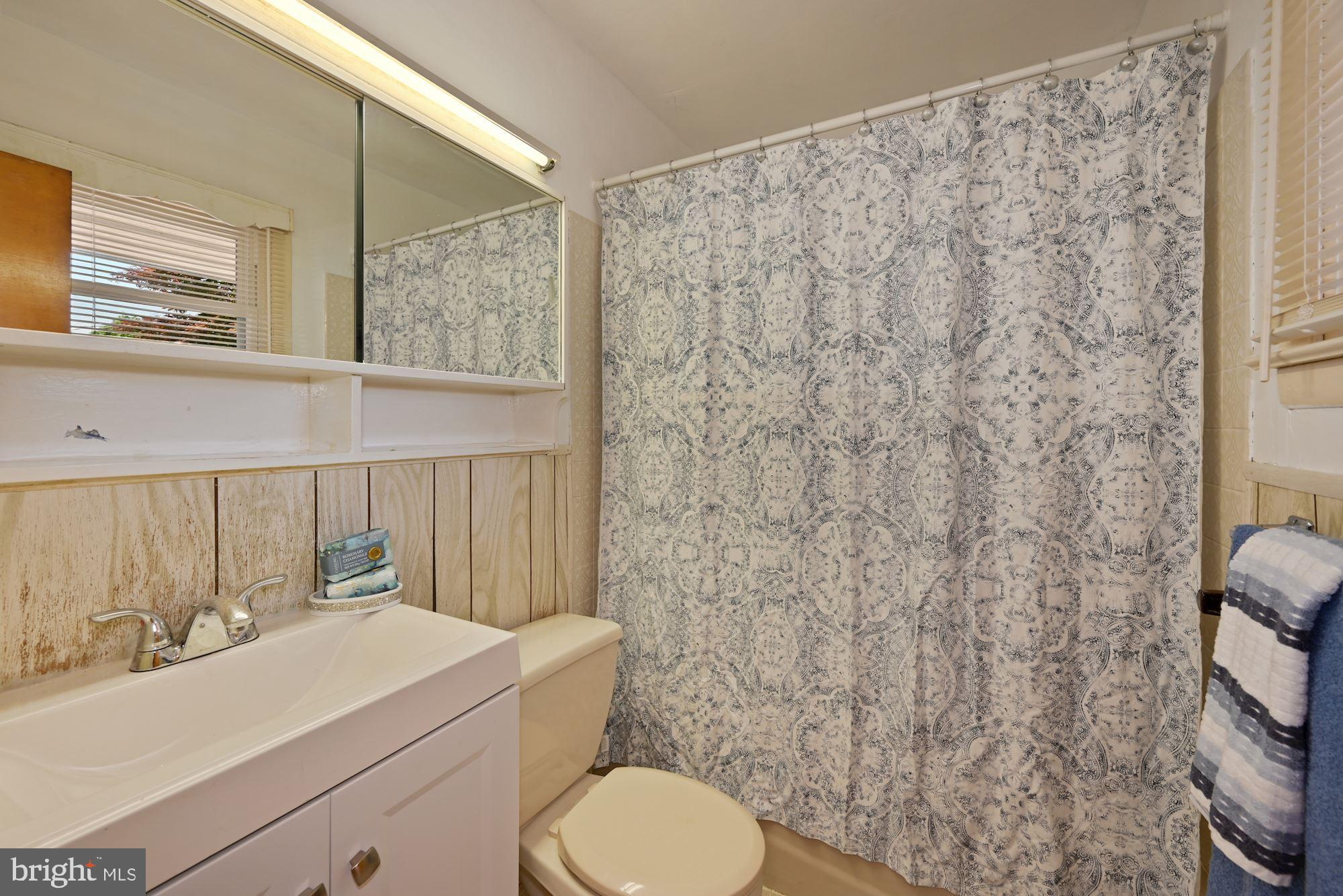 4 Paul Road Maple Shade, NJ 08052 - Photo 19 of 28 Full Bath
