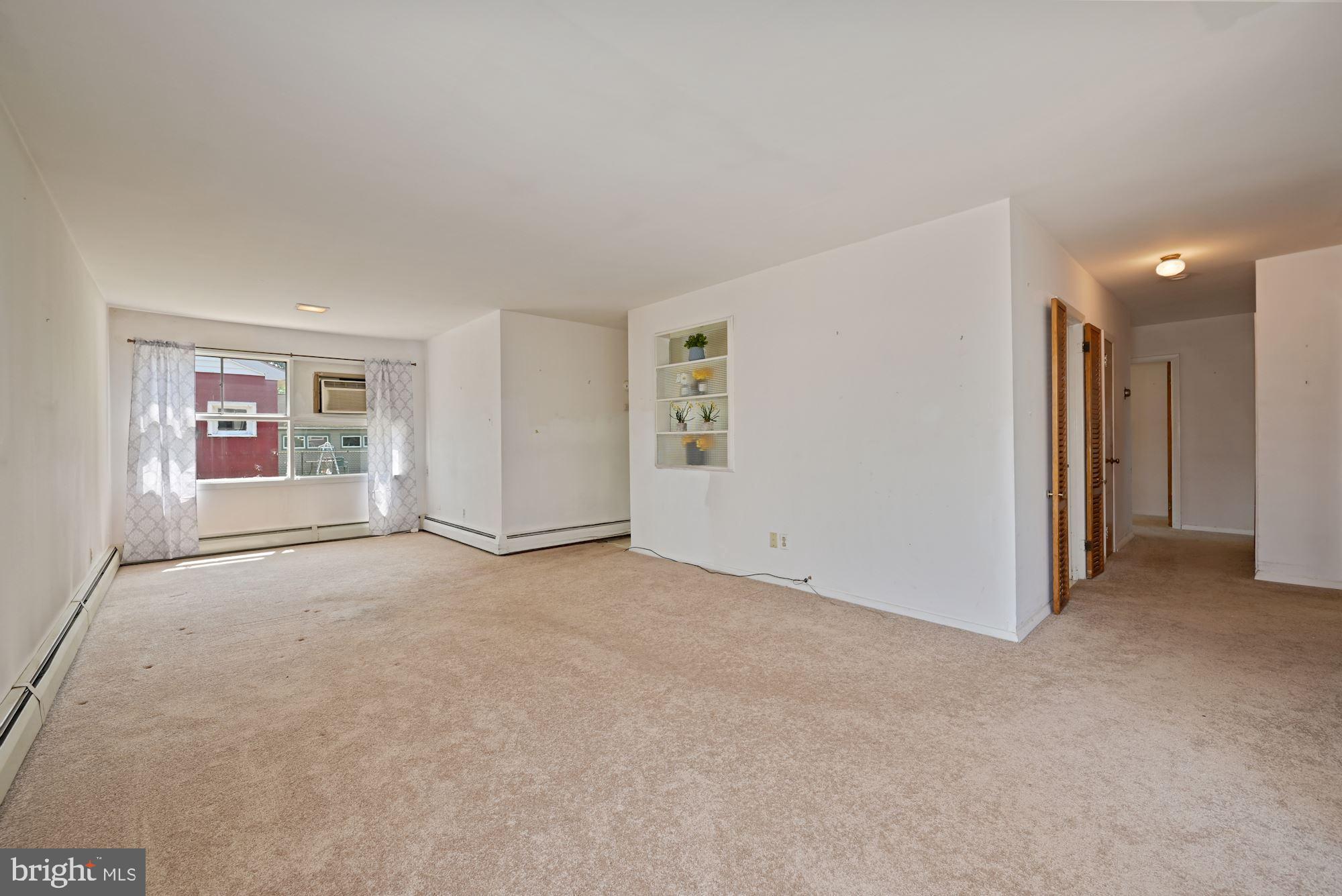 4 Paul Road Maple Shade, NJ 08052 - Photo 6 of 28 Living Rm 17 x 12