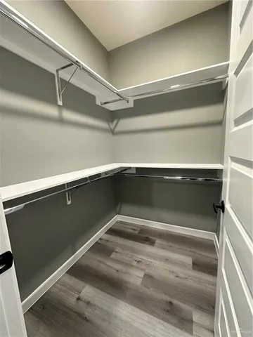 $1,000 | 12501 North 39th Lane, Unit 4, McAllen, TX 78541