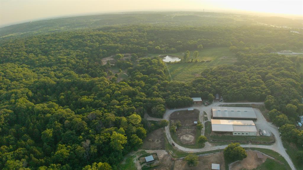 8016 Highway 82 Gainesville, TX 76240 - Photo 22 of 24 a view of a bathroom