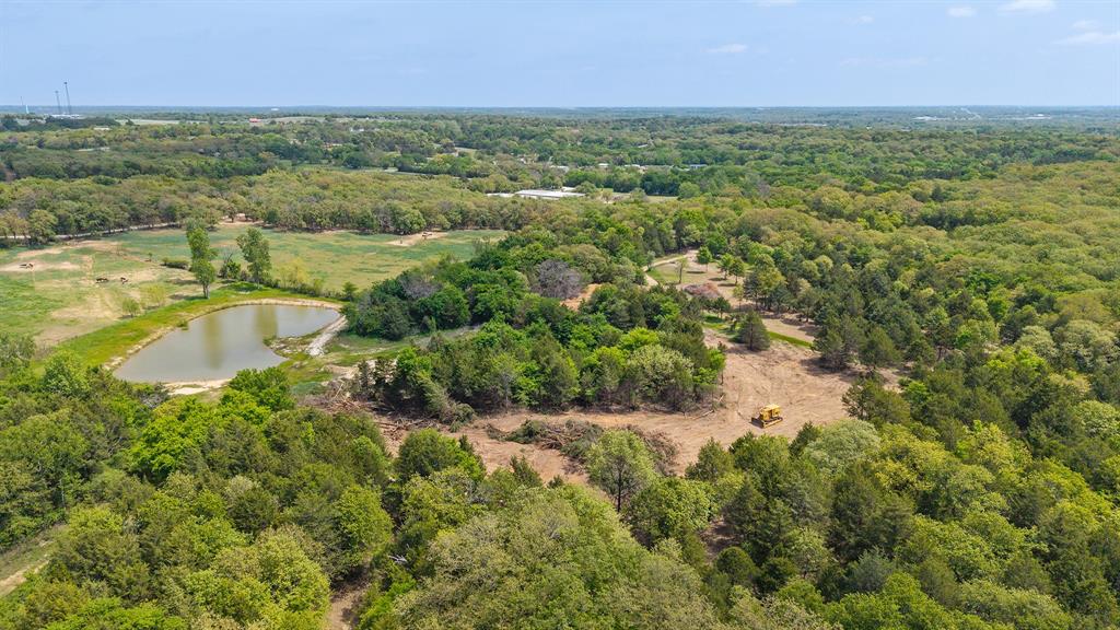 8016 Highway 82 Gainesville, TX 76240 - Photo 24 of 24 a view of a city and mountains