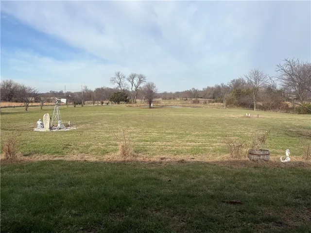 $200,000 | 1667 Northeast County Road 13004, Adrian, MO 64720