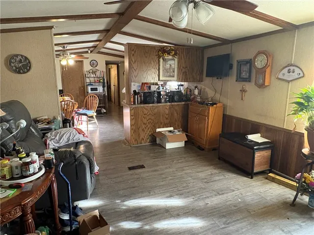 $200,000 | 1667 Northeast County Road 13004, Adrian, MO 64720