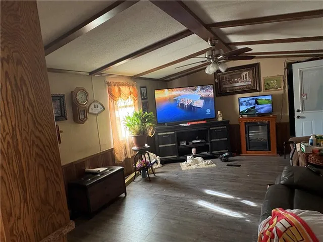 $200,000 | 1667 Northeast County Road 13004, Adrian, MO 64720