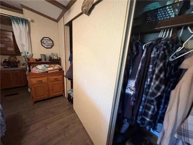 $200,000 | 1667 Northeast County Road 13004, Adrian, MO 64720