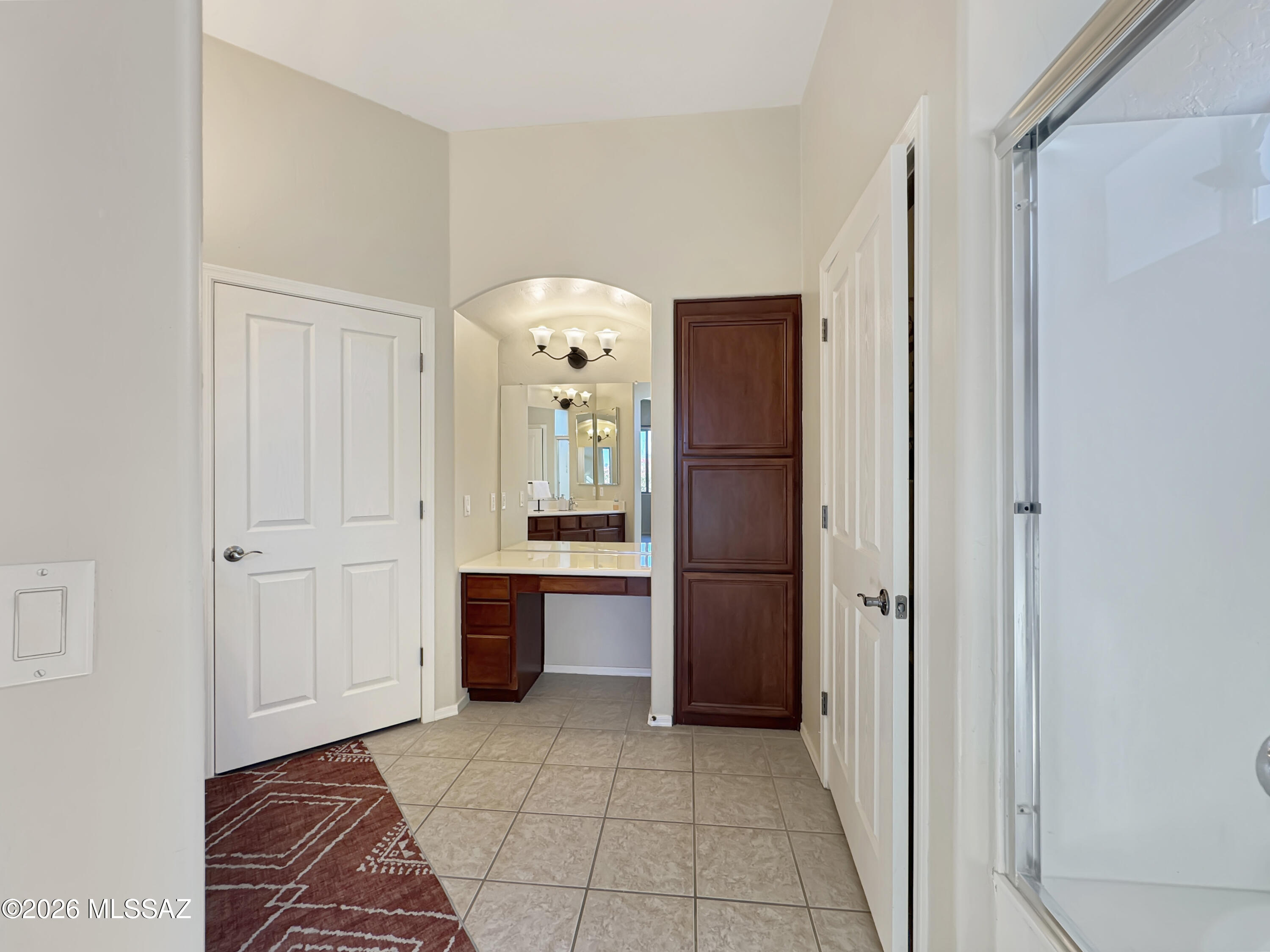10835 South Heart Break Ridge Place Vail, AZ 85641 - Photo 25 of 49 a view of kitchen with refrigerator and cabinets