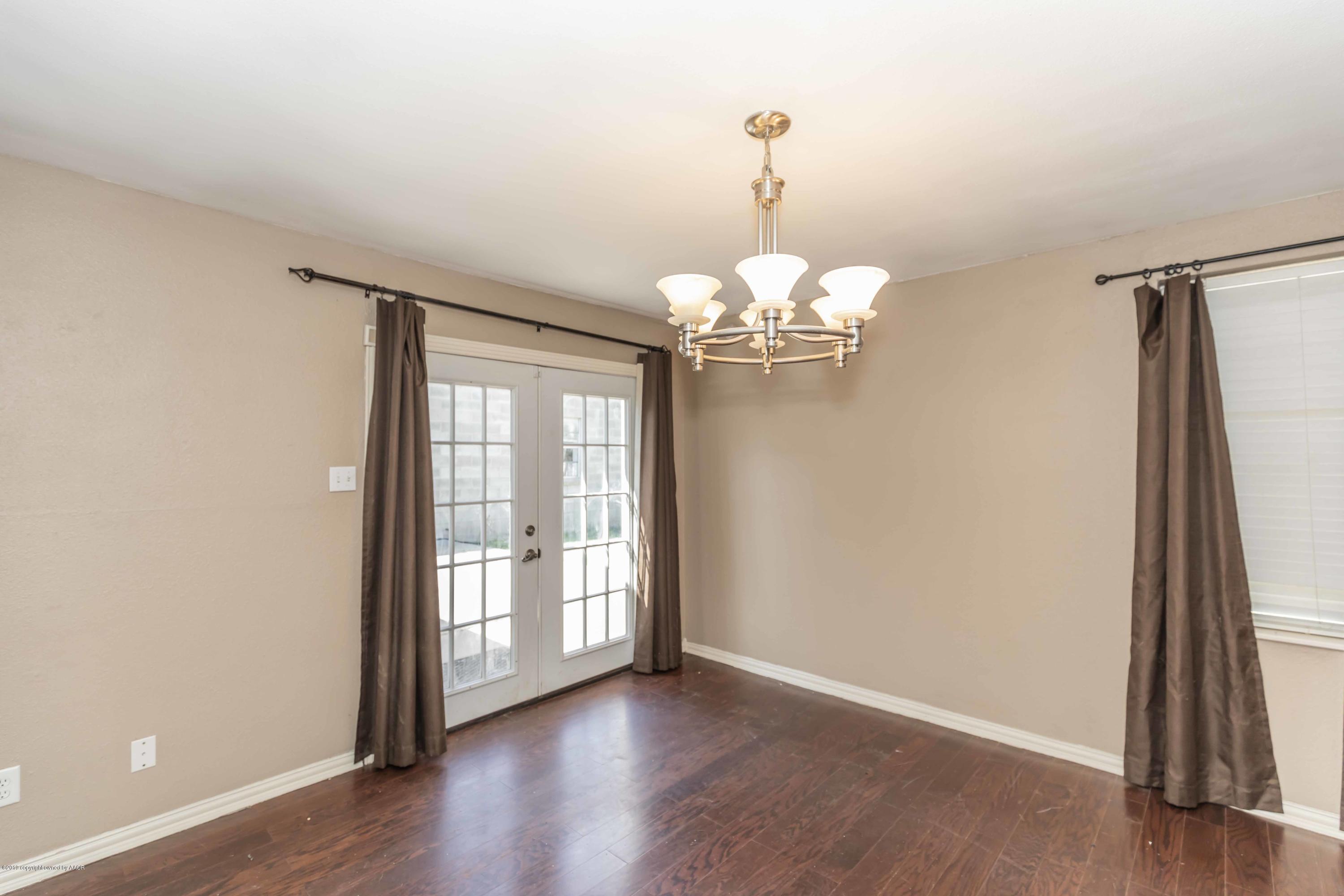 5615 Massie Road Amarillo, TX 79108 - Photo 10 of 29 DINING VIEW 2